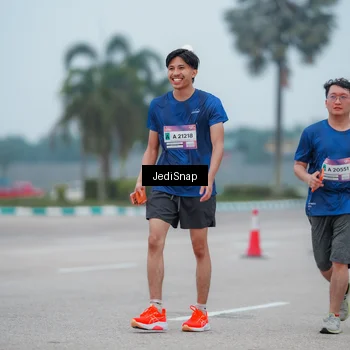 Runner Photo 7525028