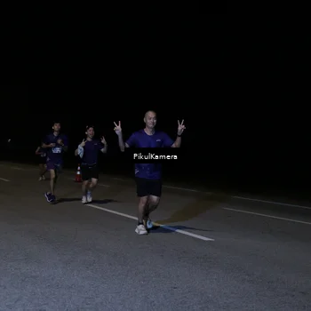 Runner Photo 7525057