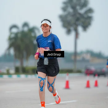 Runner Photo 7525058