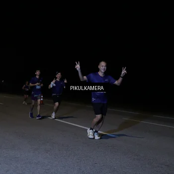 Runner Photo 7525085