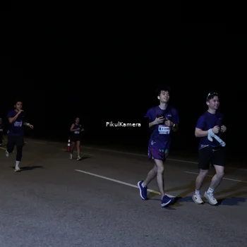 Runner Photo 7525127