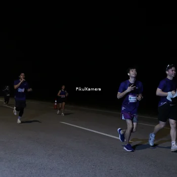 Runner Photo 7525130