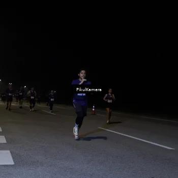 Runner Photo 7525152