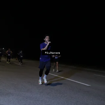 Runner Photo 7525153
