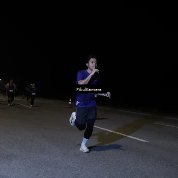 Runner Photo 7525165