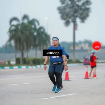 Runner Photo 7525192