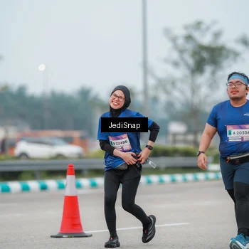 Runner Photo 7525205