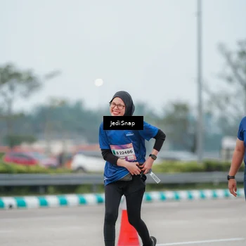 Runner Photo 7525218