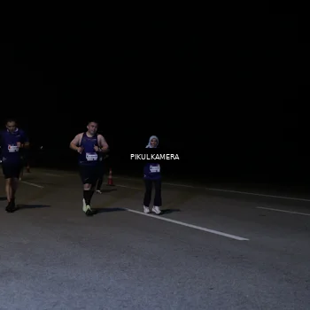 Runner Photo 7525222