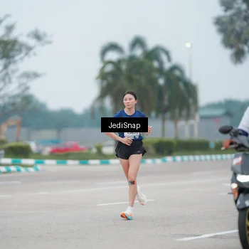 Runner Photo 7525260