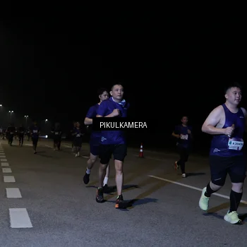 Runner Photo 7525261