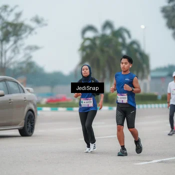 Runner Photo 7525262