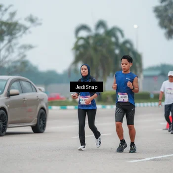 Runner Photo 7525263