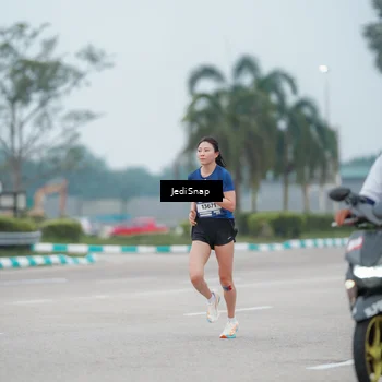 Runner Photo 7525275