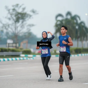 Runner Photo 7525276
