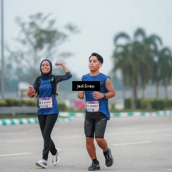Runner Photo 7525282