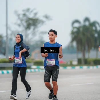 Runner Photo 7525318