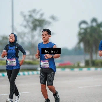 Runner Photo 7525319