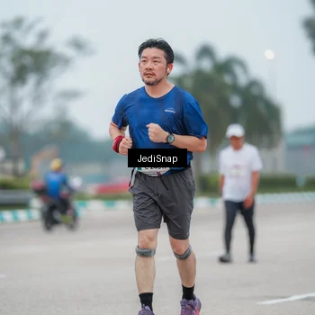 Runner Photo 7525323