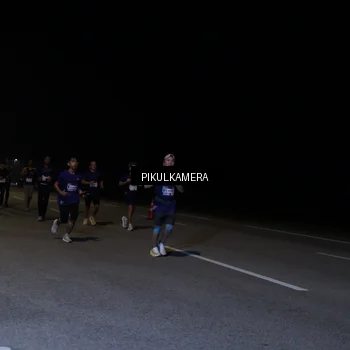 Runner Photo 7525333