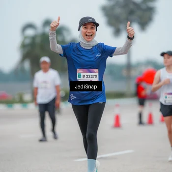 Runner Photo 7525335