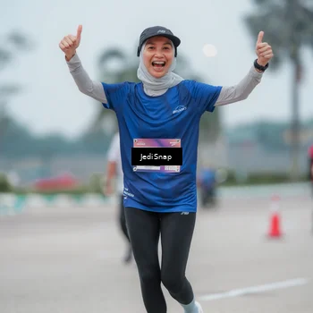 Runner Photo 7525358
