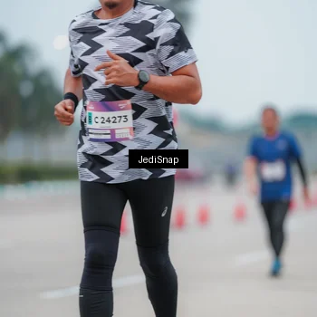 Runner Photo 7525373