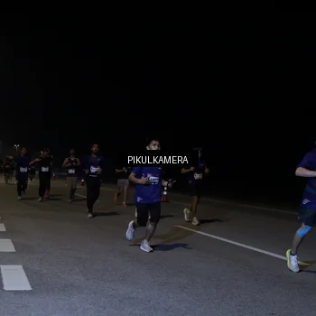 Runner Photo 7525375