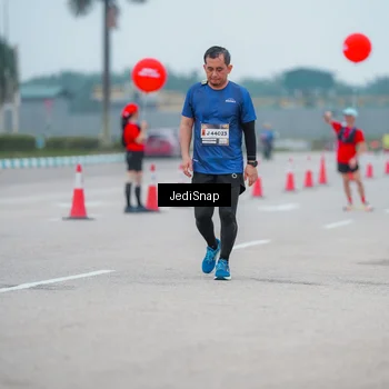 Runner Photo 7525379