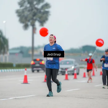 Runner Photo 7525381