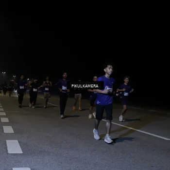Runner Photo 7525386