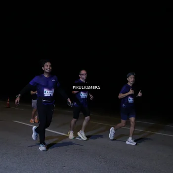 Runner Photo 7525402