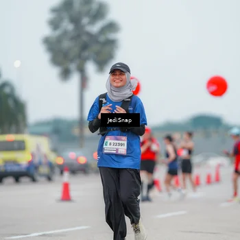 Runner Photo 7525410