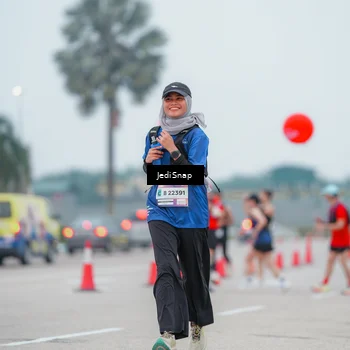 Runner Photo 7525412