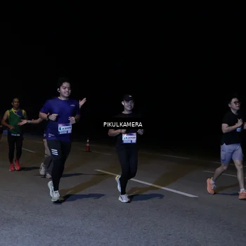 Runner Photo 7525413