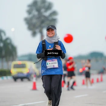 Runner Photo 7525415