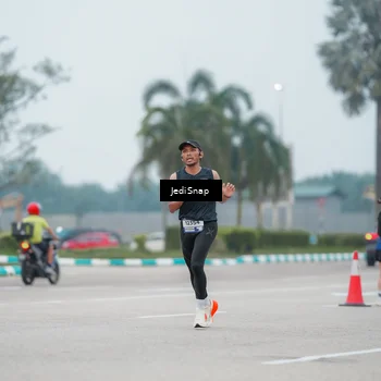 Runner Photo 7525426