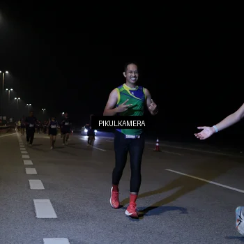 Runner Photo 7525434