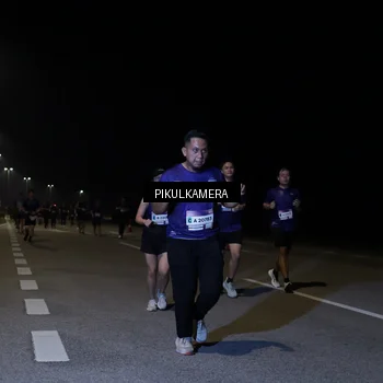 Runner Photo 7525440
