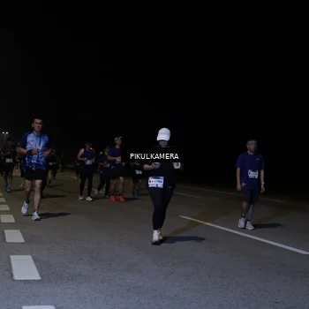 Runner Photo 7525463