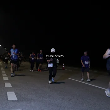 Runner Photo 7525467
