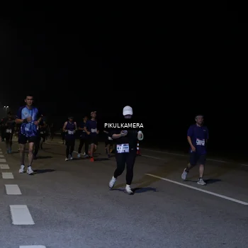 Runner Photo 7525468