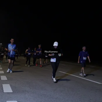 Runner Photo 7525471
