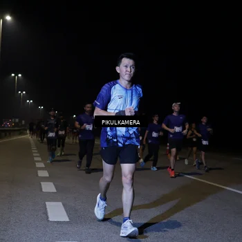 Runner Photo 7525472