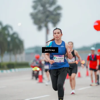Runner Photo 7525503