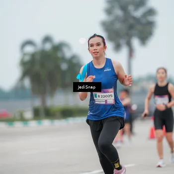Runner Photo 7525509