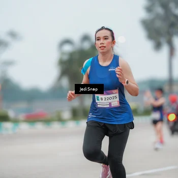 Runner Photo 7525510