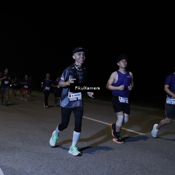 Runner Photo 7525531