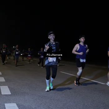 Runner Photo 7525538