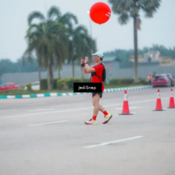 Runner Photo 7525547
